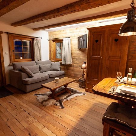 Chez « Adele » Daire Ayent Dış mekan fotoğraf